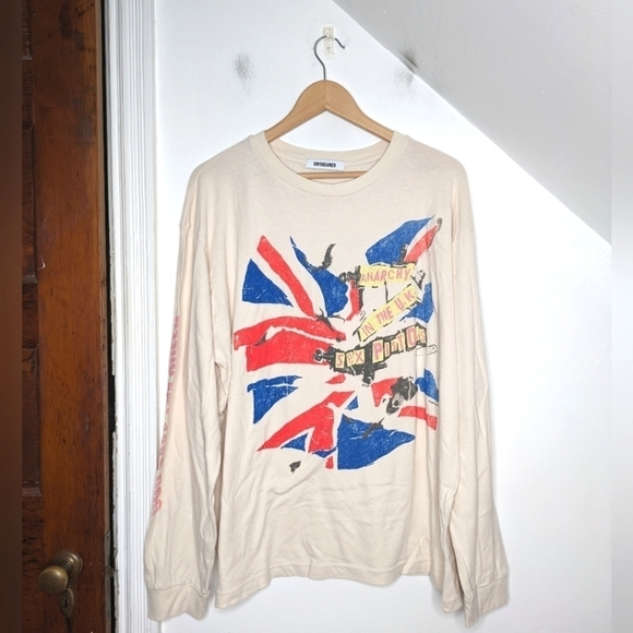 DAYDREAMER Anarchy in the UK Long Sleeve Graphic Band Tee Dirty White NEW Size L - Picture 1 of 12
